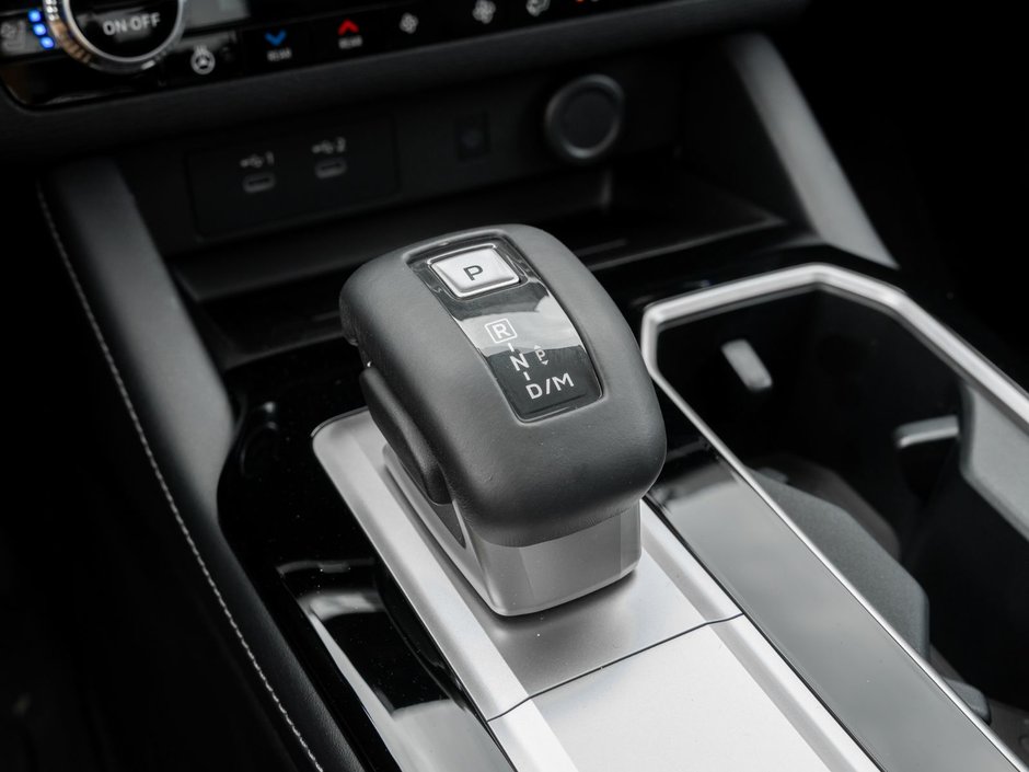 2025 Mitsubishi Outlander GT S-AWC-18