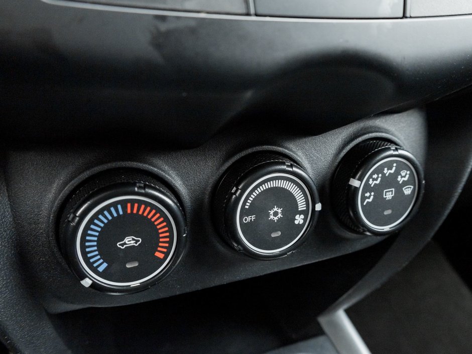 2011 Mitsubishi RVR ES 2WD 5sp-15