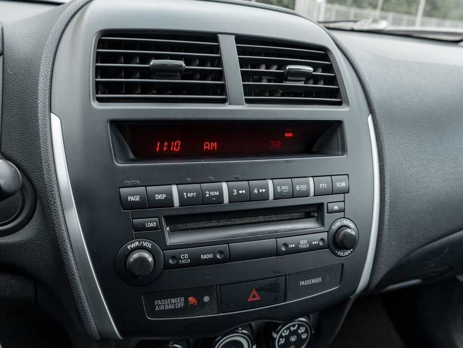 2011 Mitsubishi RVR ES 2WD 5sp-16