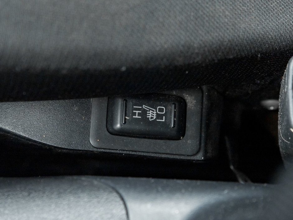 2011 Mitsubishi RVR ES 2WD 5sp-17