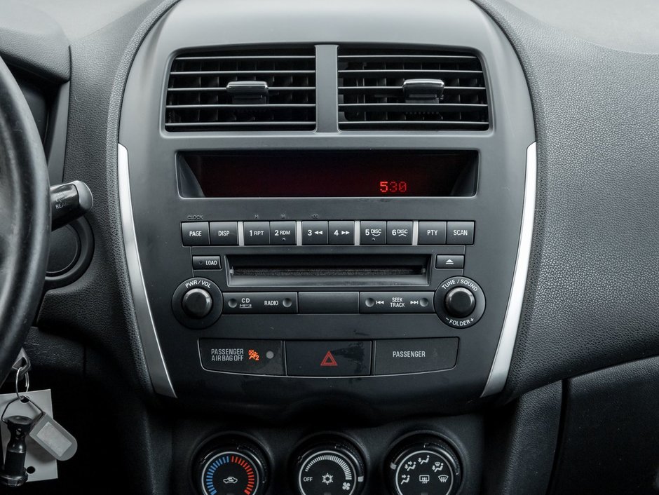 2011 Mitsubishi RVR ES 2WD 5sp-21