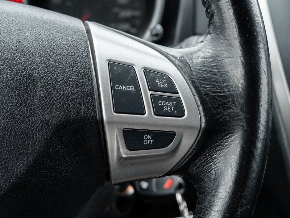 2012 Mitsubishi RVR SE 4WD CVT-9