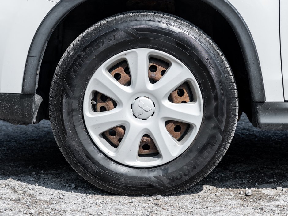 2015 Mitsubishi RVR 2WD ES - 5MT-3