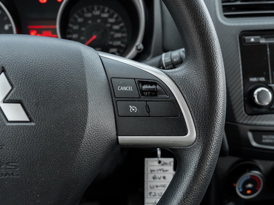 2015 Mitsubishi RVR 2WD ES - 5MT-9