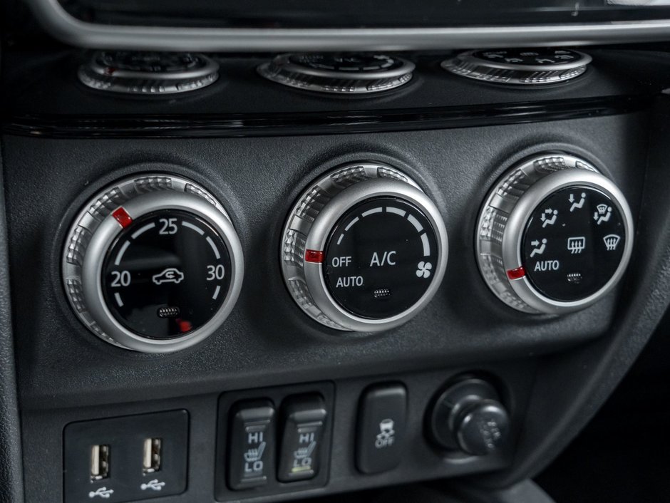 2020 Mitsubishi RVR 2.4L SEL AWC - CVT-15