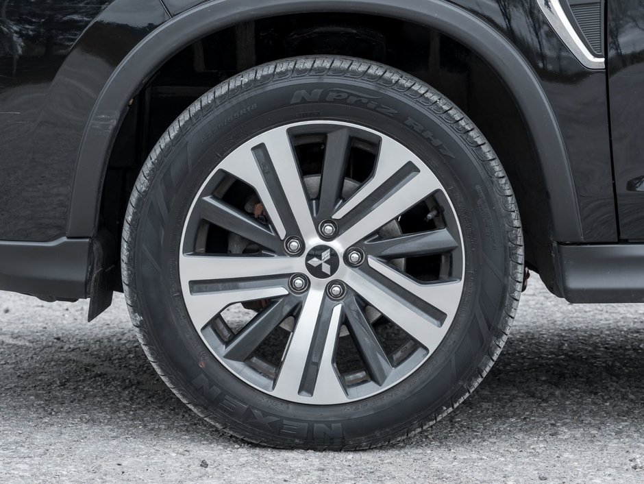 2020 Mitsubishi RVR 2.4L SEL AWC - CVT-3