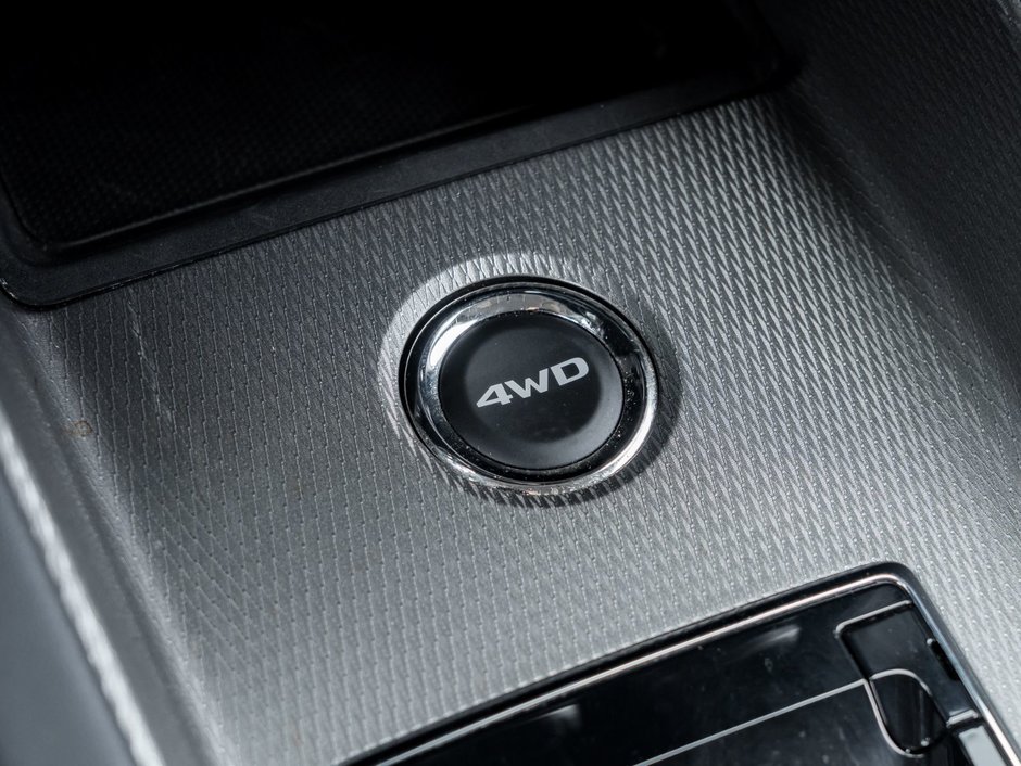 2020 Mitsubishi RVR 2.4L SEL AWC - CVT-13