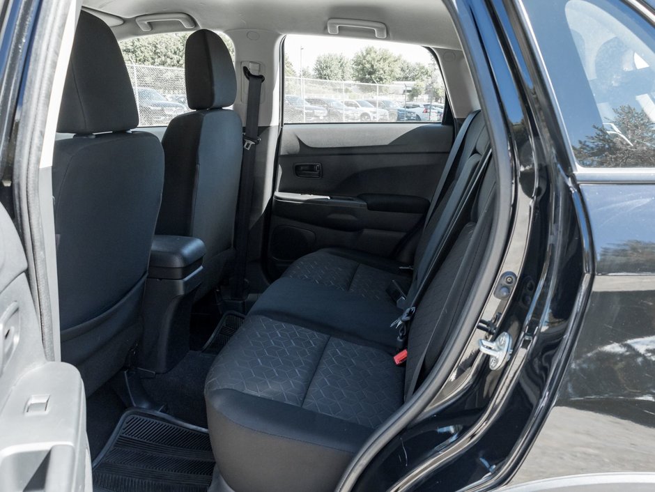 2021 Mitsubishi RVR ES AWC - CVT-18