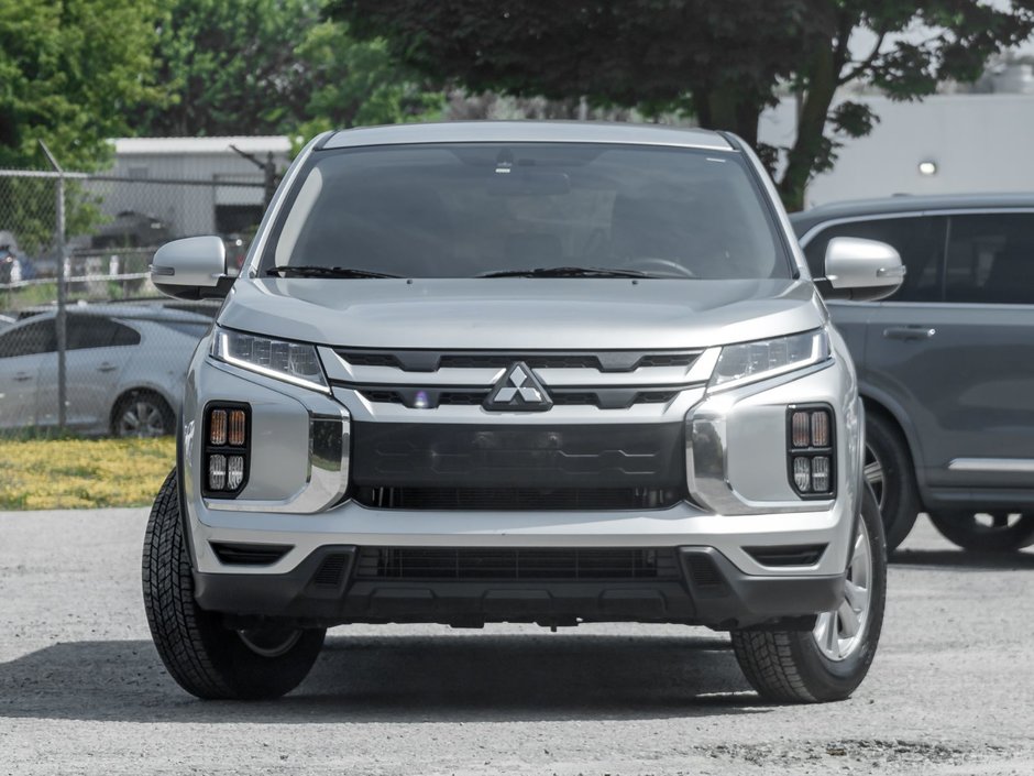 2023 Mitsubishi RVR 2.4L SE AWC - CVT-1