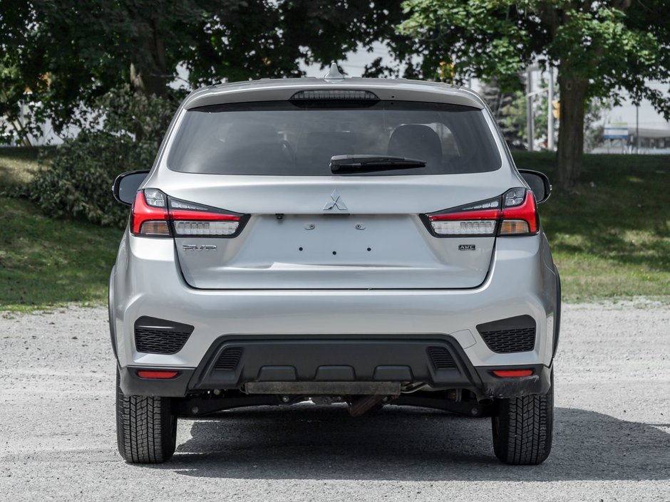 2023 Mitsubishi RVR 2.4L SE AWC - CVT-5