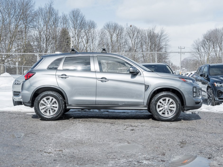 2023 Mitsubishi RVR SE FWD - CVT-4