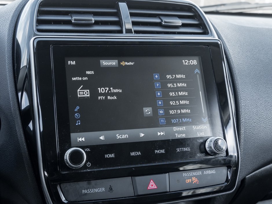 2023 Mitsubishi RVR SE FWD - CVT-16