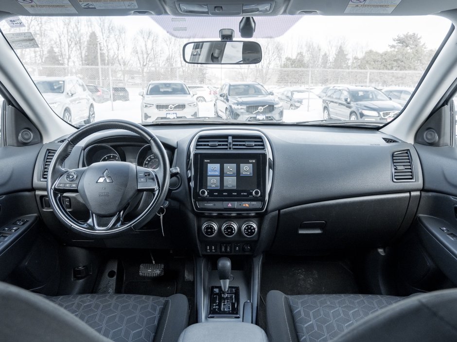 2023 Mitsubishi RVR SE FWD - CVT-19