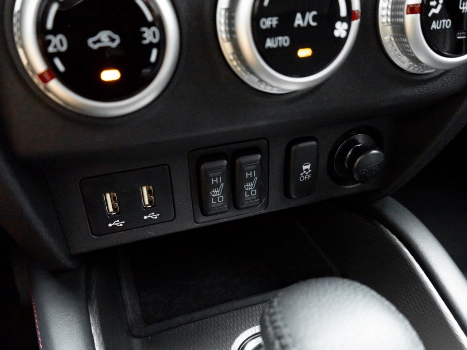 2023 Mitsubishi RVR 2.4L SEL AWC - CVT-14