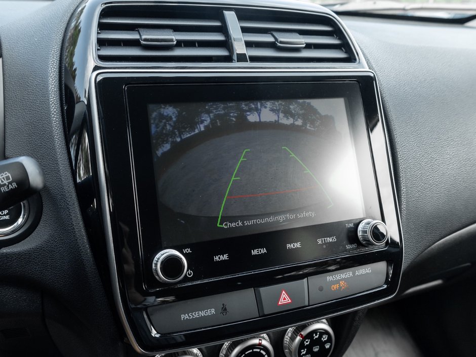 2023 Mitsubishi RVR 2.4L SEL AWC - CVT-9
