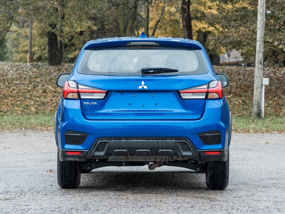 2024 Mitsubishi RVR ES FWD-5