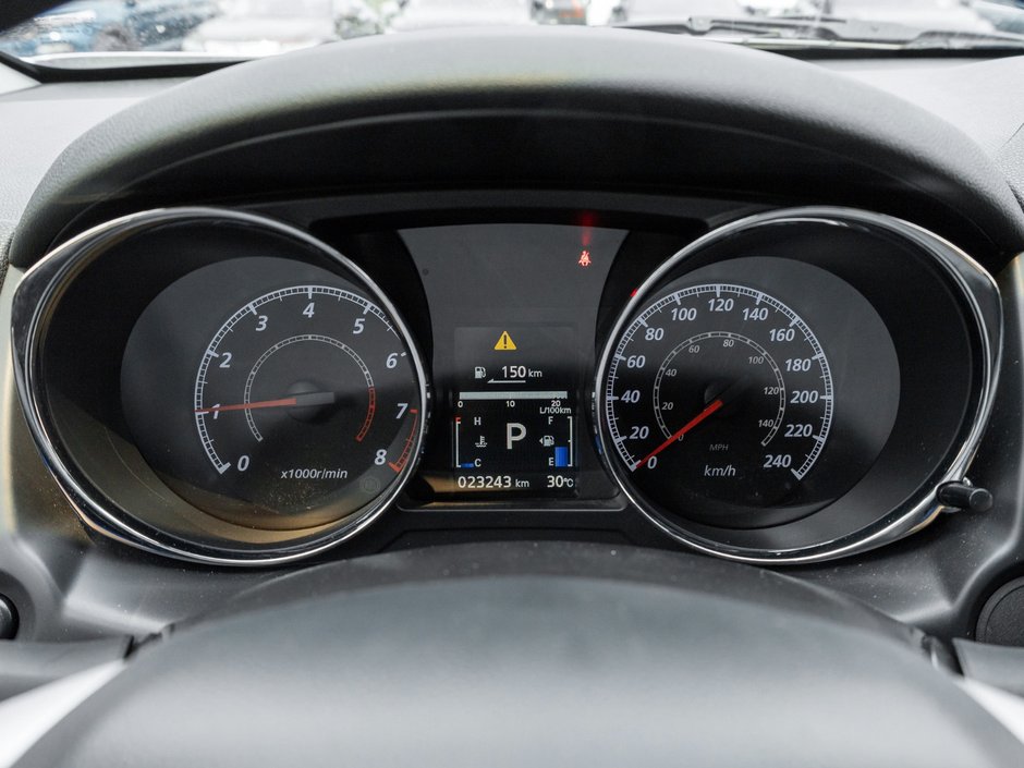 2024 Mitsubishi RVR ES FWD-10