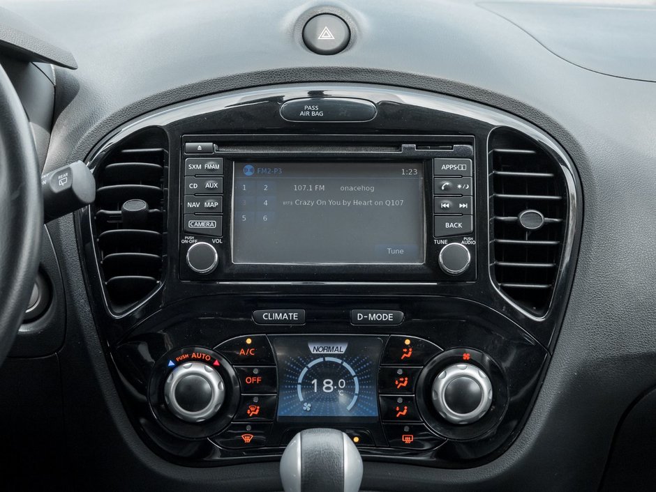 2015 Nissan Juke SL AWD CVT-25