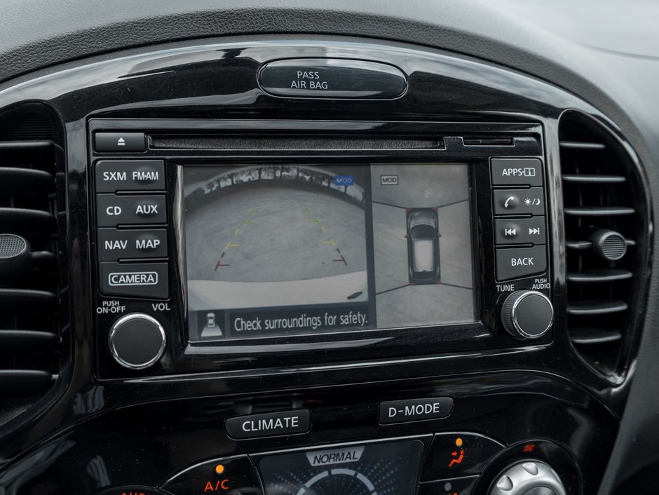 2015 Nissan Juke SL AWD CVT-12