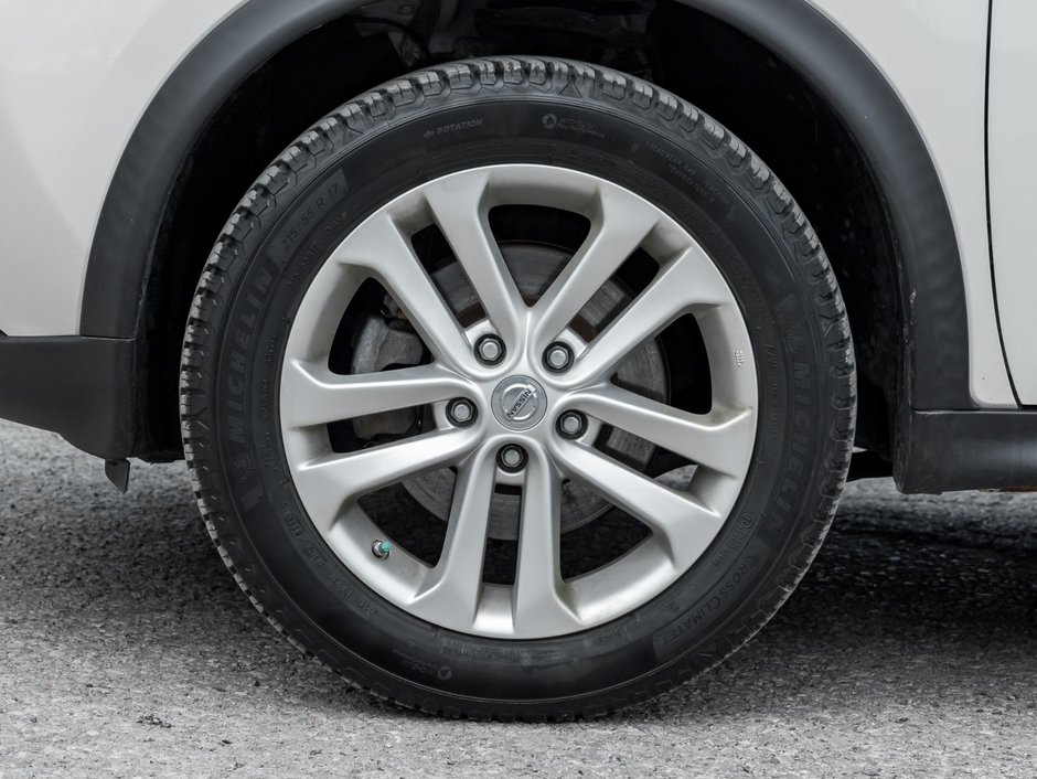 2015 Nissan Juke SL AWD CVT-3