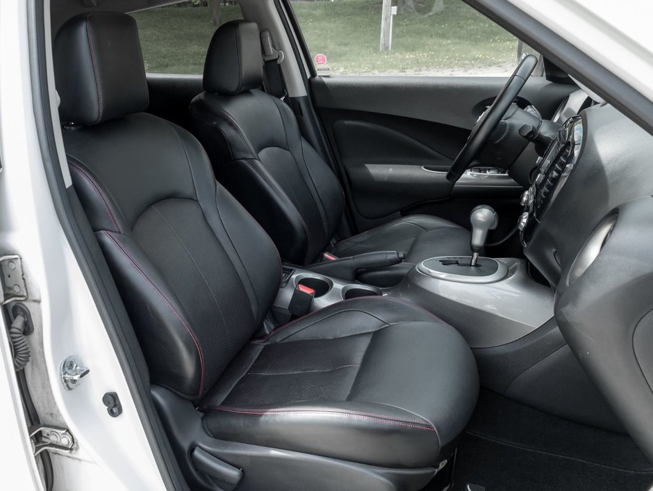 2015 Nissan Juke SL AWD CVT-22