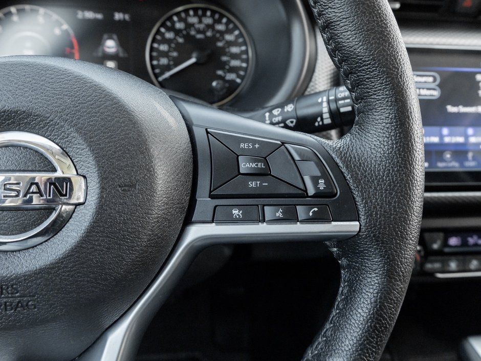 2021 Nissan Kicks SV CVT-9