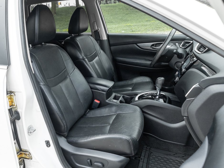 2015 Nissan Rogue SL AWD CVT-19