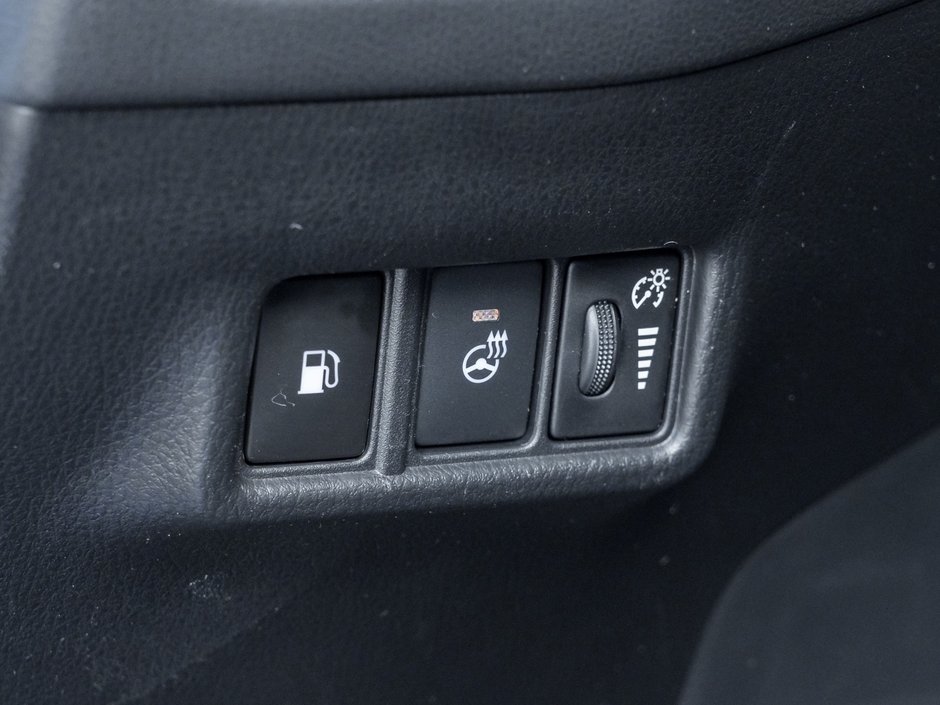 2021 Toyota C-HR Limited-12