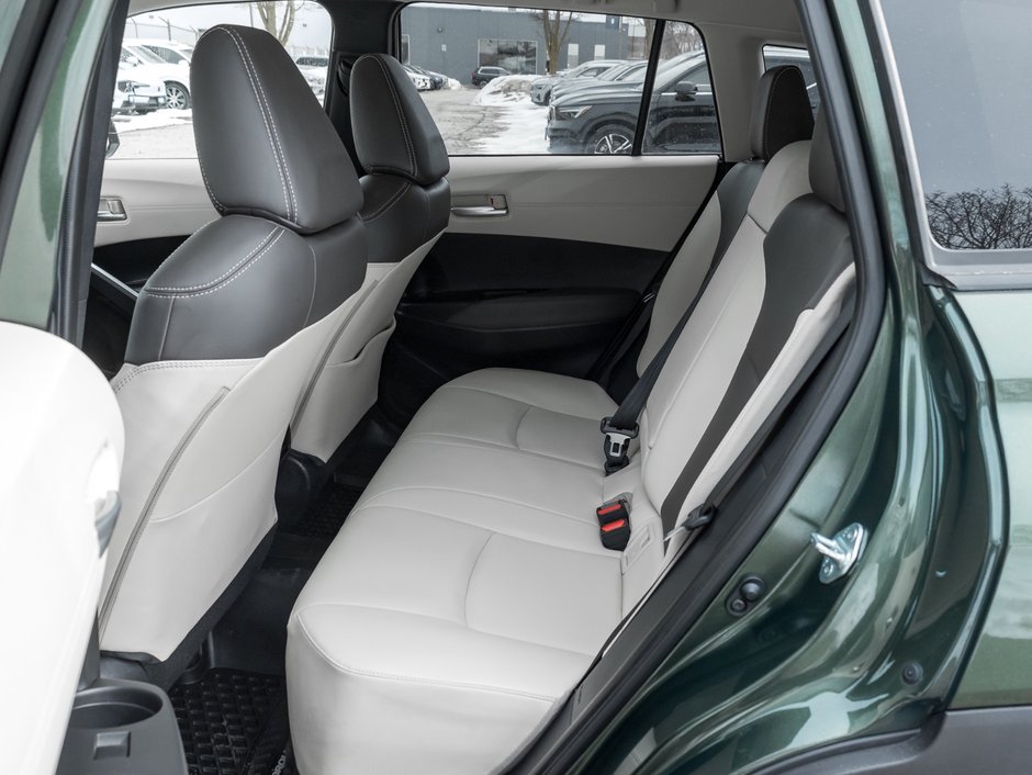 2022 Toyota Corolla Cross XLE AWD-20