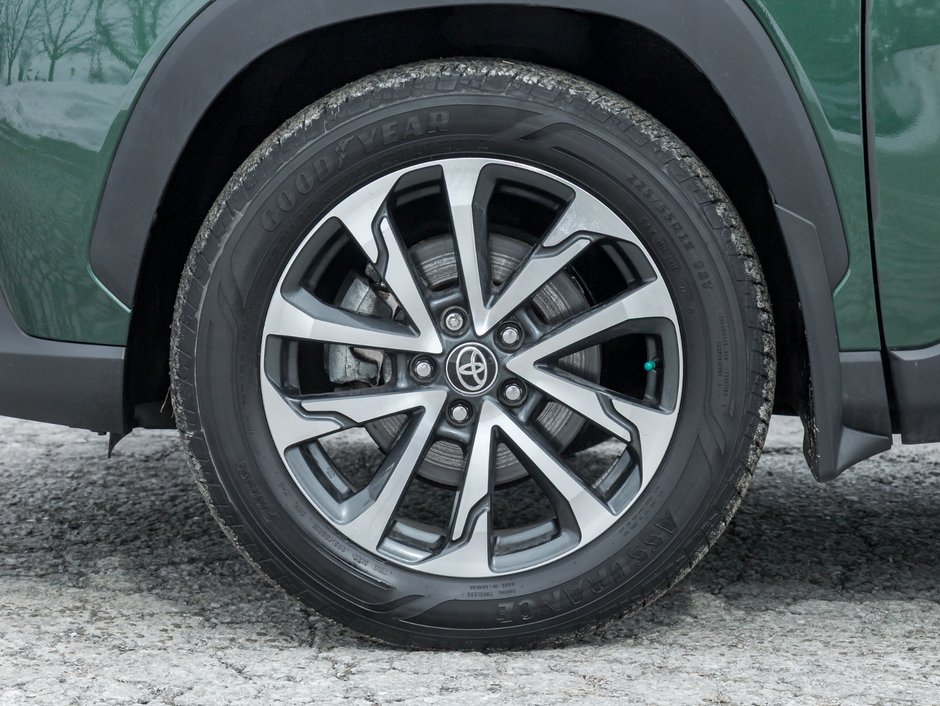2022 Toyota Corolla Cross XLE AWD-4