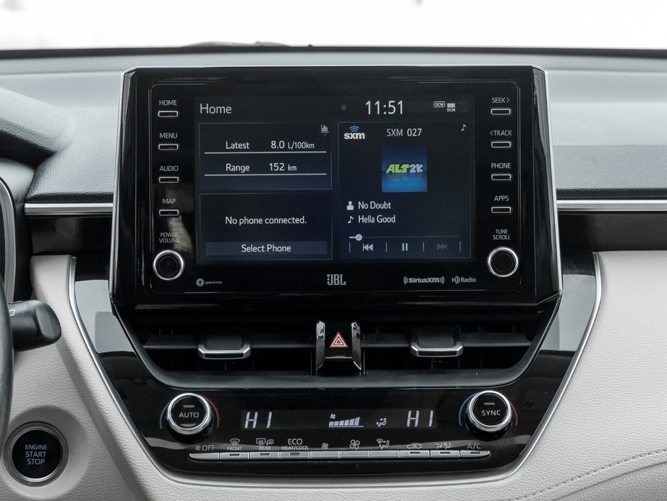 2022 Toyota Corolla Cross XLE AWD-22