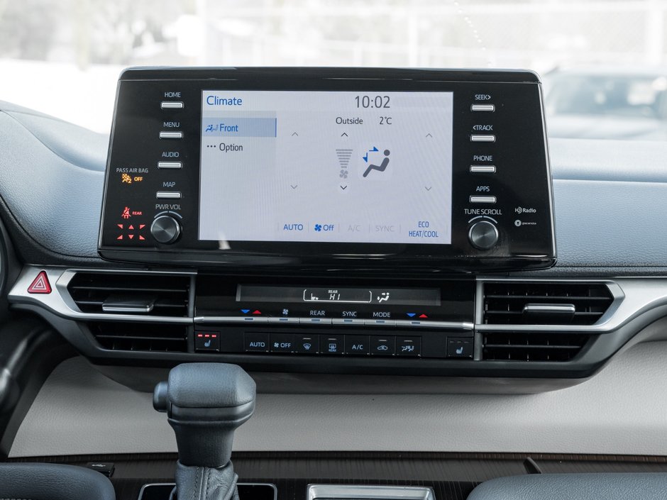 2024 Toyota Sienna Hybrid Sienna LE 8-Pass-23