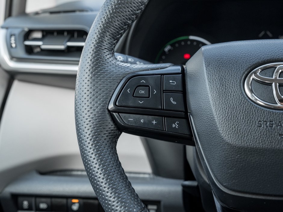 2024 Toyota Sienna Hybrid Sienna LE 8-Pass-11