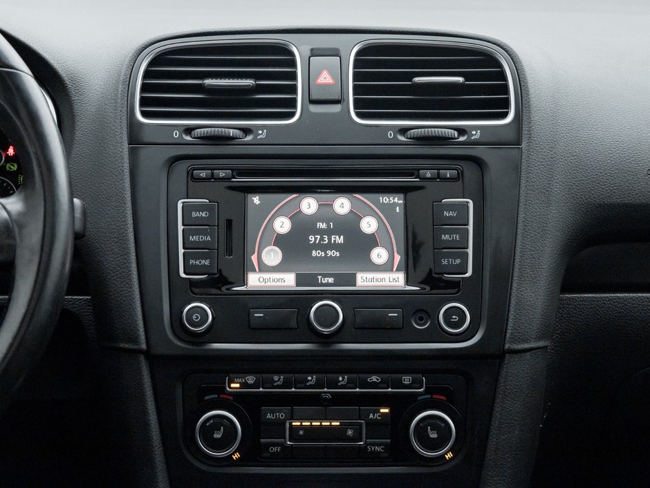 2014 Volkswagen Golf Wagon Wolfsburg Edition 2.0 TDI 6sp DSG at w/ Tip-21