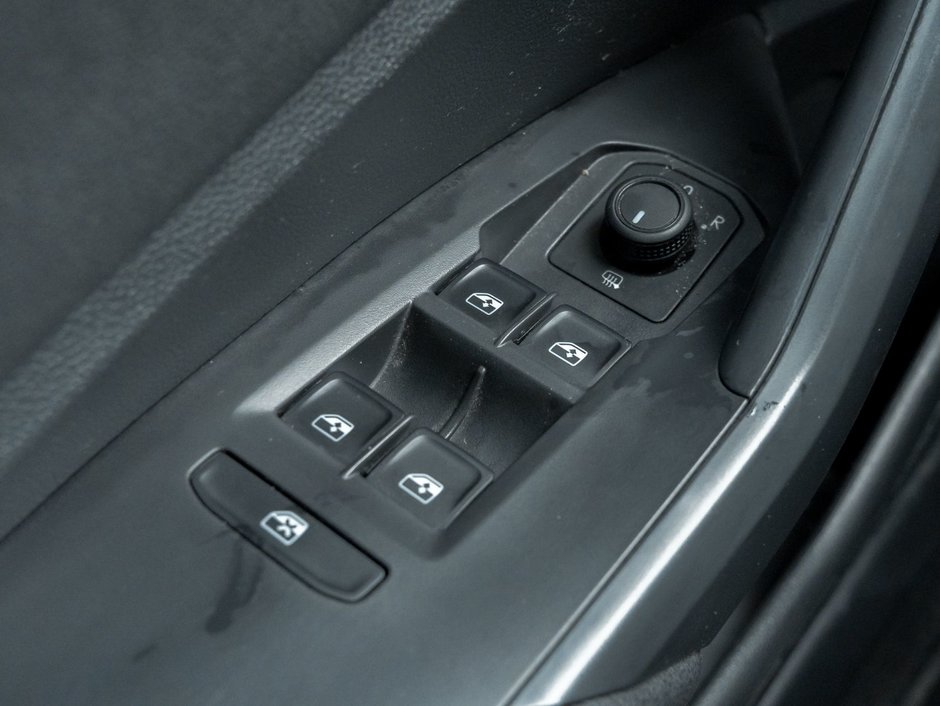 2019 Volkswagen Jetta Comfortline 1.4t 8sp at w/Tip-12