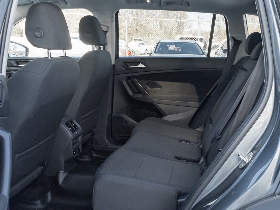 2021 Volkswagen Tiguan United 2.0T 8sp at w/Tip 4M-20