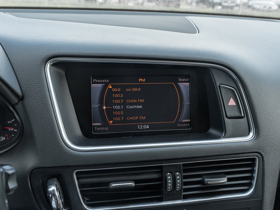 2012 Audi Q5 Quattro 4dr 2.0L Premium-16