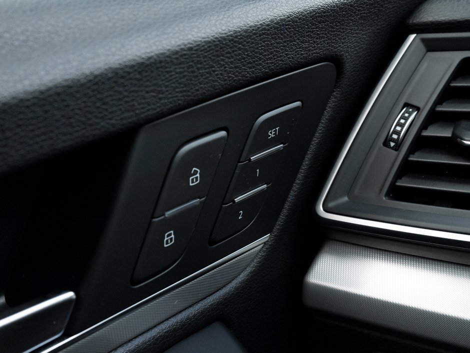 2019 Audi Q5 Progressiv 45 TFSI quattro  TRADE IN  SAFETY CERT-13