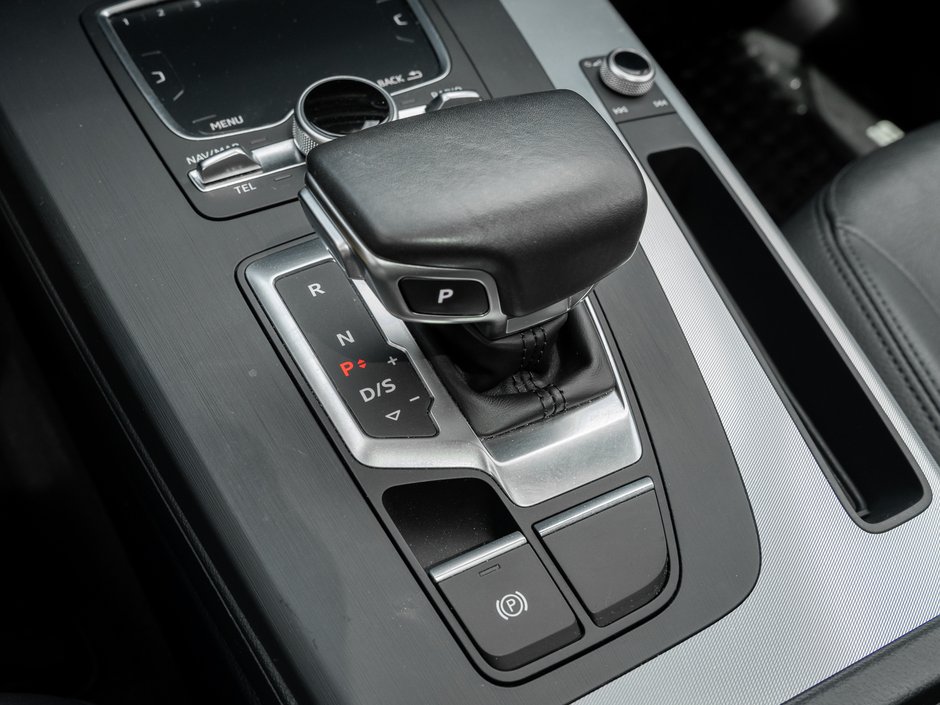 Audi Q5 Progressiv 45 TFSI quattro  TRADE IN  LOW KM 2019-17