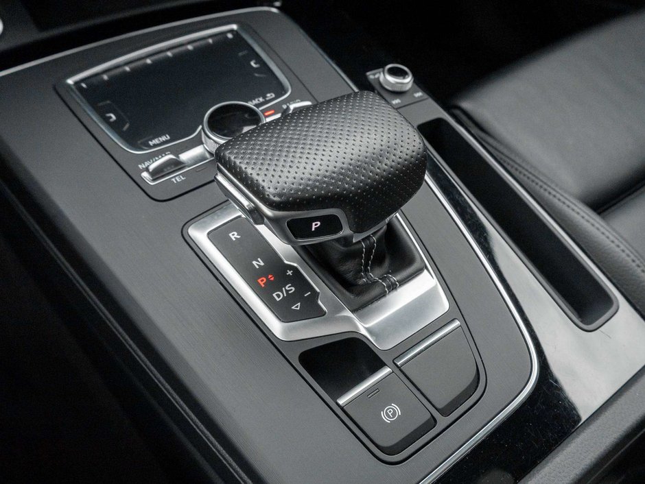 2019 Audi Q5 TECHNIK ? S Line ? Trade In ? Well Maintained-18