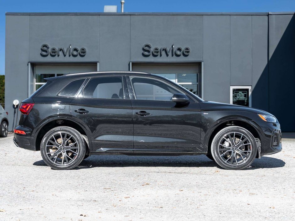 2022 Audi Q5 PROGRESSIV^Trade In^One Owner^New tires (Rear)-4