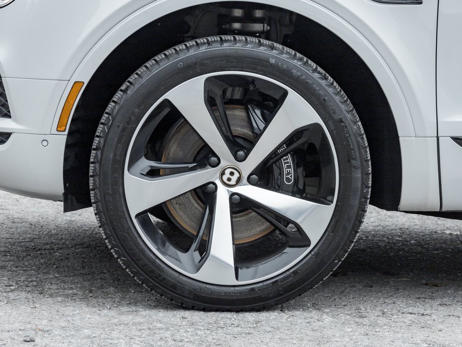 2019 Bentley Bentayga V8 AWD  TRADE IN  ULTRA LUXURY SUV  LOW KM-3