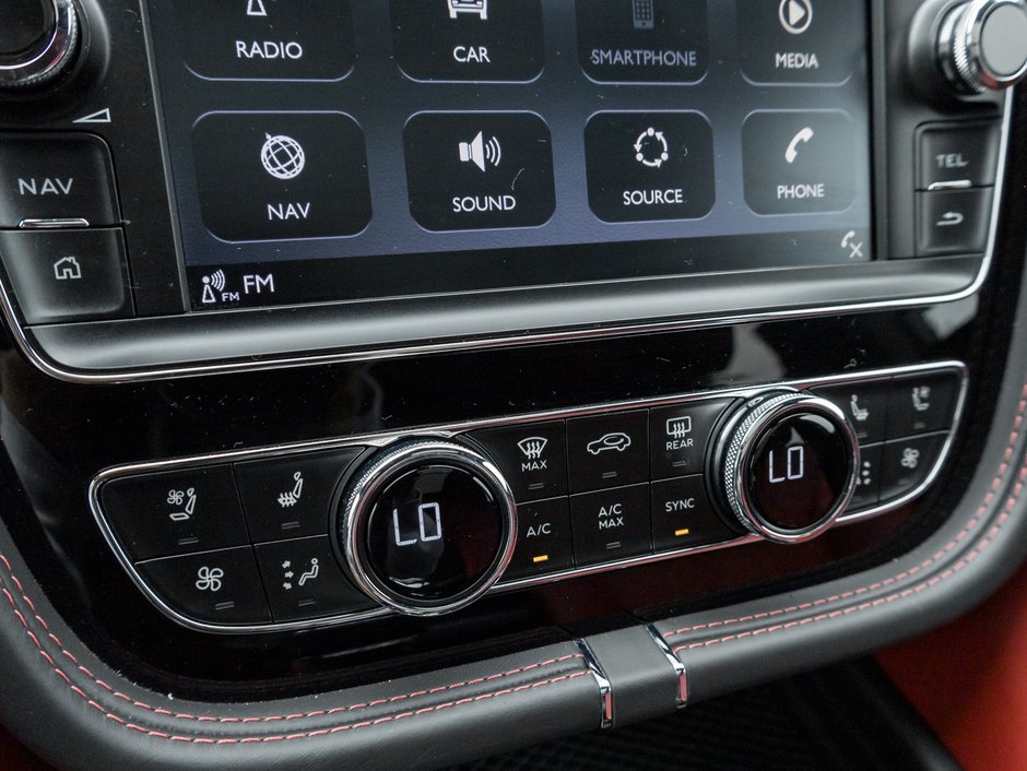 2019 Bentley Bentayga V8 AWD  TRADE IN  ULTRA LUXURY SUV  LOW KM-20