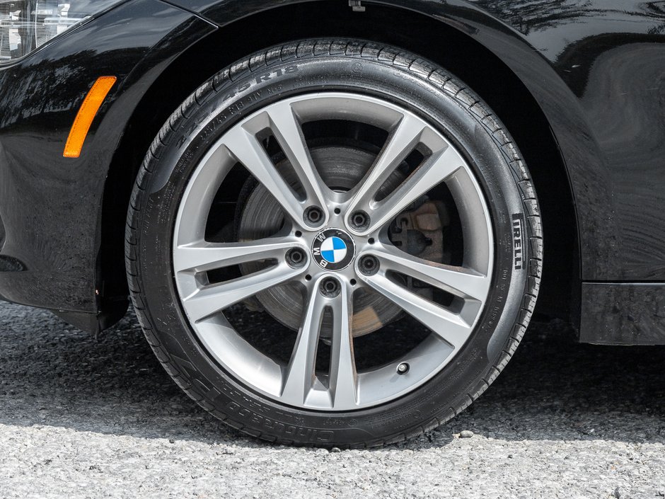 BMW 3 Series 4dr Sdn 330i xDrive AWD  LOW MILEAGE  TRADE IN 2017-3