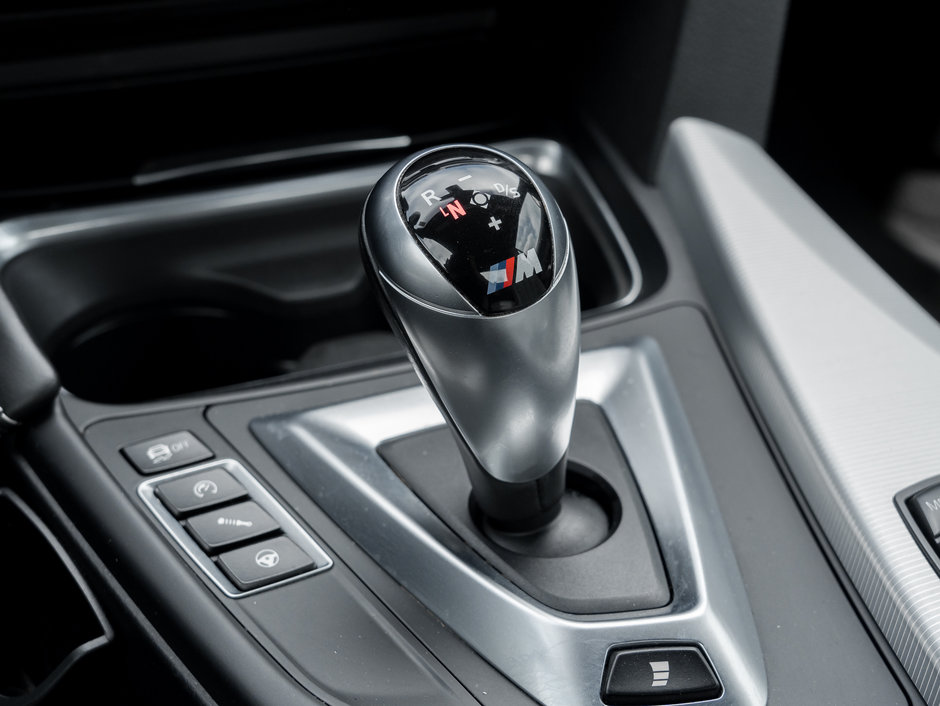 2015 BMW M4 2dr Conv-18