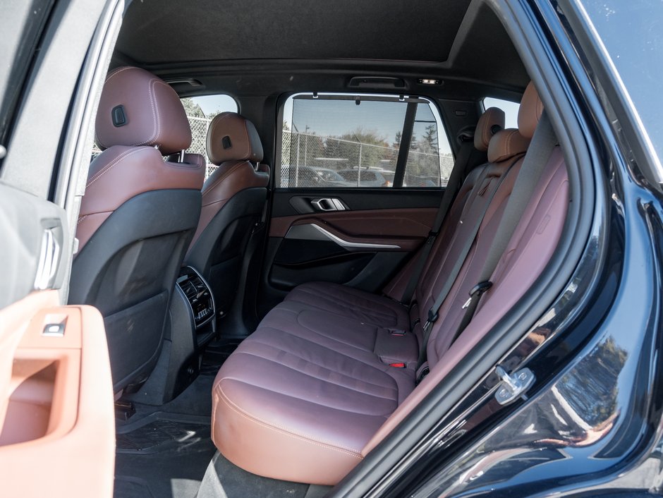 2019 BMW X5 XDrive40i SAV  M SPORT & PREMIUM ESSENTIAL PACKAGE-24