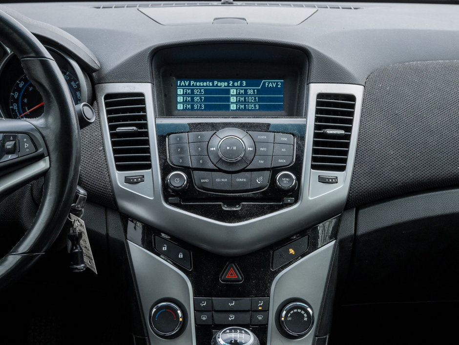 2013 Chevrolet Cruze 4dr Sdn LT Turbo w-1SA-22