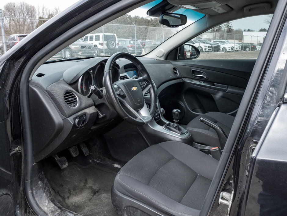 2013 Chevrolet Cruze 4dr Sdn LT Turbo w-1SA-6