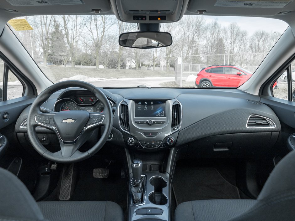 Chevrolet Cruze 4dr Sdn 1.4L LT w-1SD  SAFETY CERTIFIED  TRADE IN 2018-19