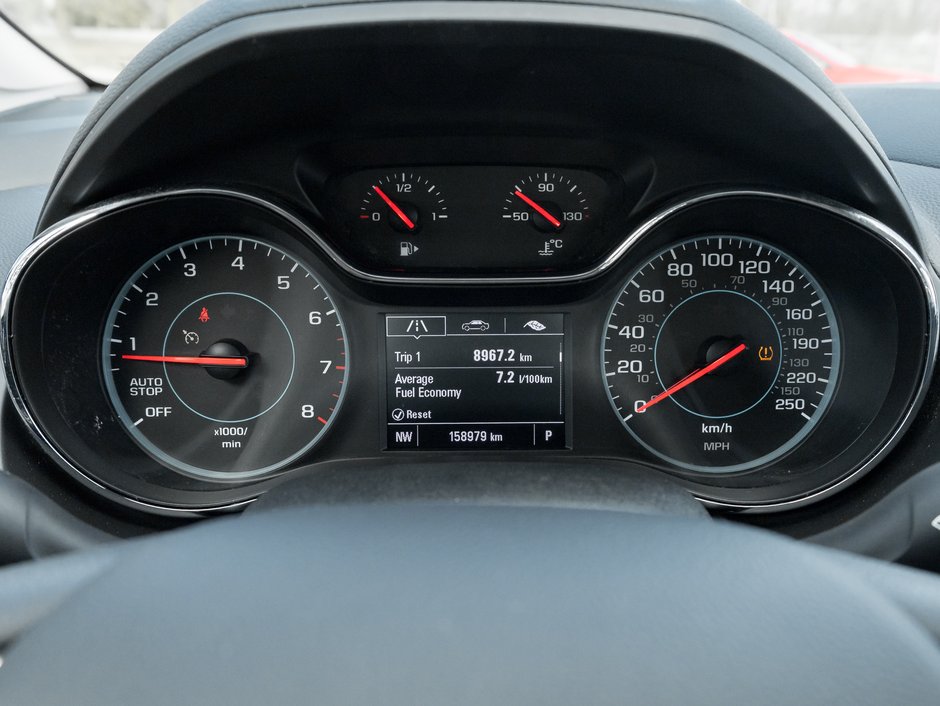 Chevrolet Cruze 4dr Sdn 1.4L LT w-1SD  SAFETY CERTIFIED  TRADE IN 2018-8